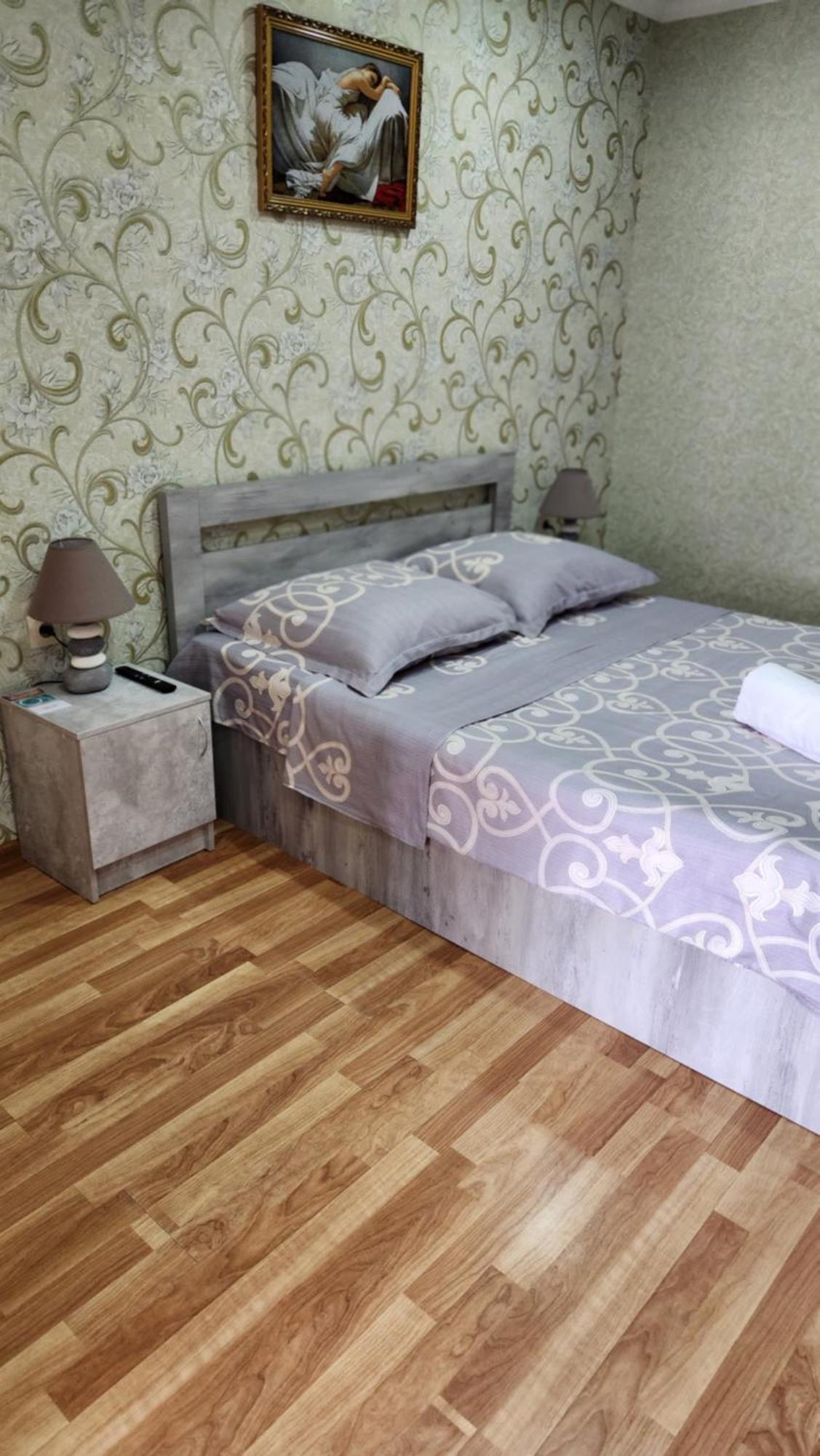 Comfort Tbilisi Rom bilde